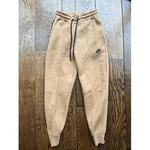Nike Tech Fleece Joggers Size XS Womens Mid Rise Sportswear Flax Brown $120